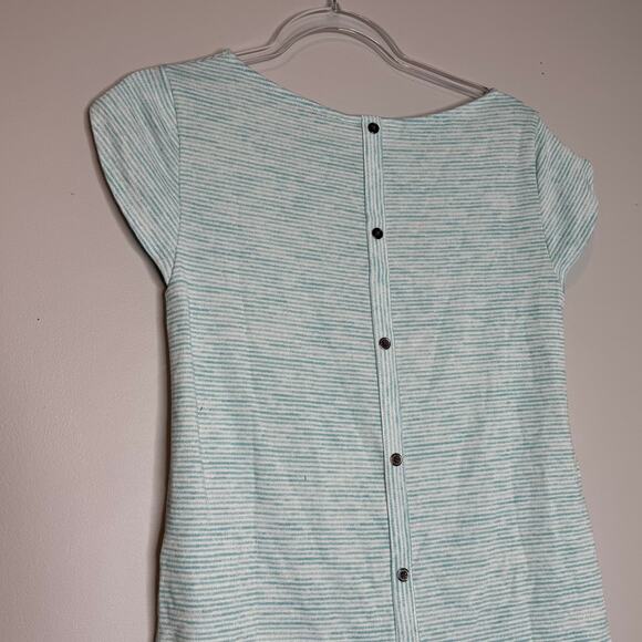 Market & Spruce Bravyan Blue Knit Top Button Back Detail NWT Medium Petite - Picture 5 of 7
